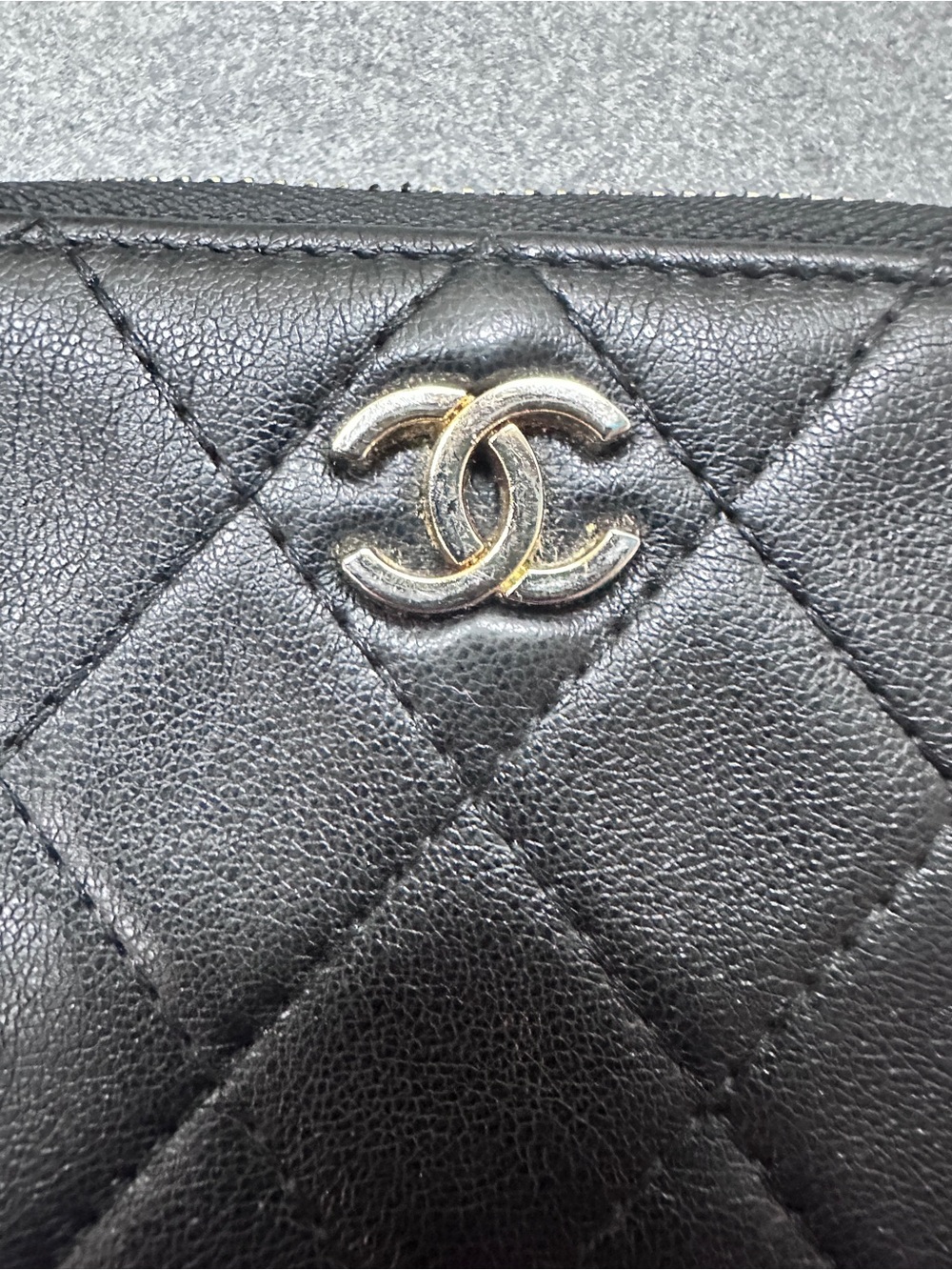 2017 CHANEL Black Quilted Leather Zip Wallet - Picture 11 of 11